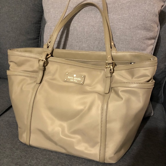 kate spade Handbags - Kate Spade Union Square Clementine Tote